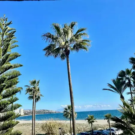 Coastal Comfort - Puerto Sotogrande - With Parking Space Torreguadiaro
